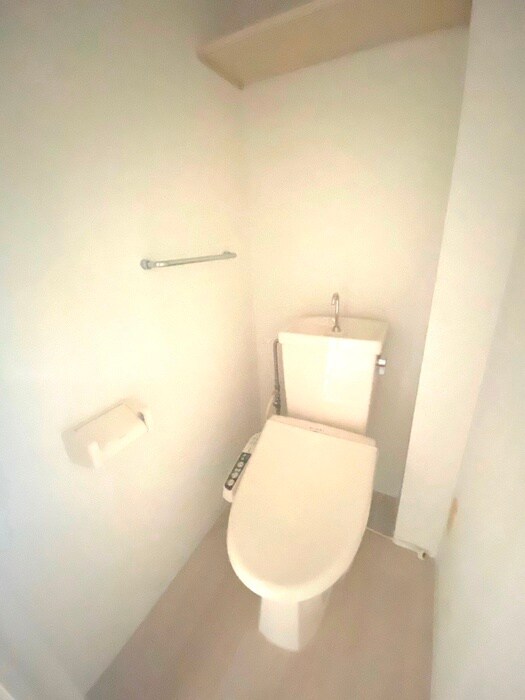 物件内観写真11　(トイレ)