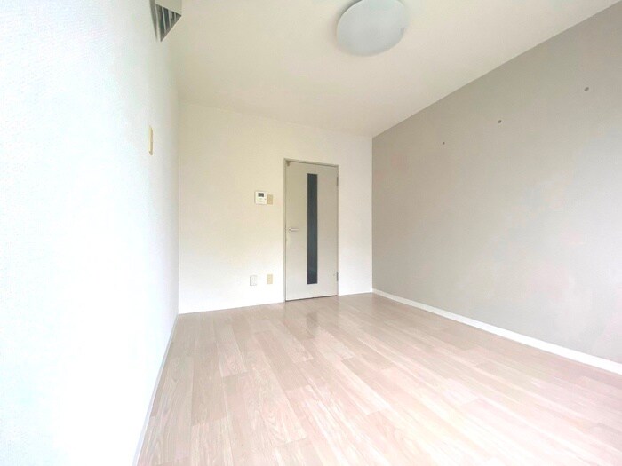 物件内観写真18　(居室)