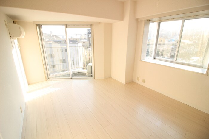 物件内観写真10　(居室)