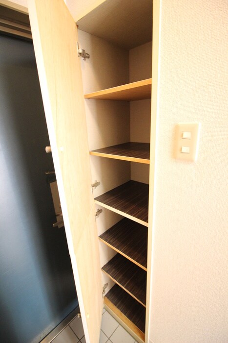 物件内観写真18　(靴箱)