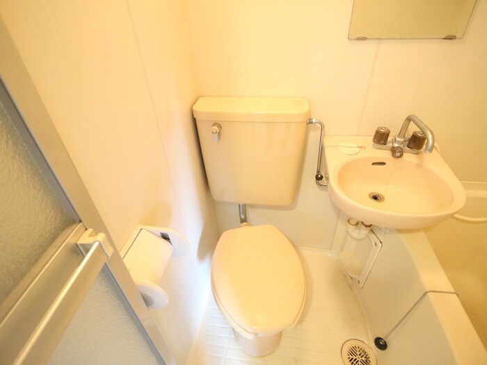 物件内観写真12　(トイレ)