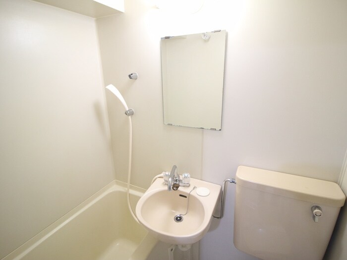 物件内観写真13　(バス／シャワールーム等)