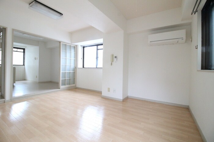 物件内観写真14　(居室)