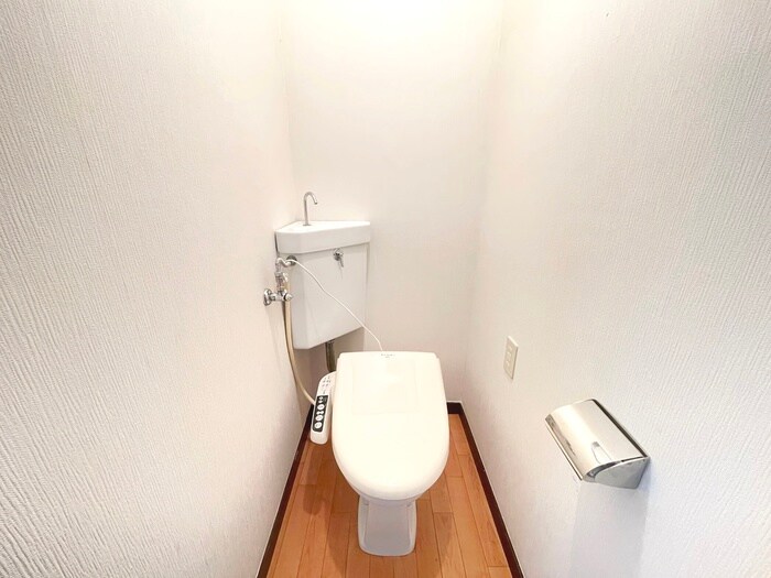 物件内観写真16　(トイレ)