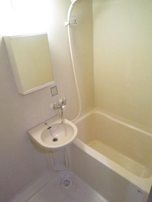 物件内観写真13　(バス／シャワールーム等)