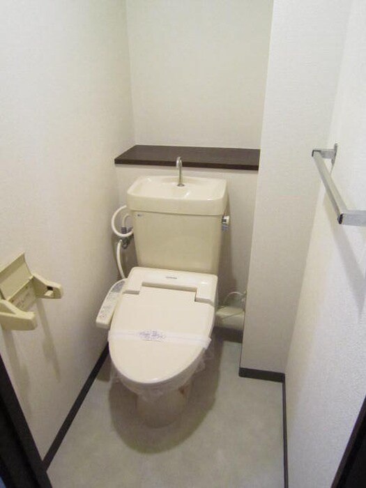 物件内観写真14　(トイレ)