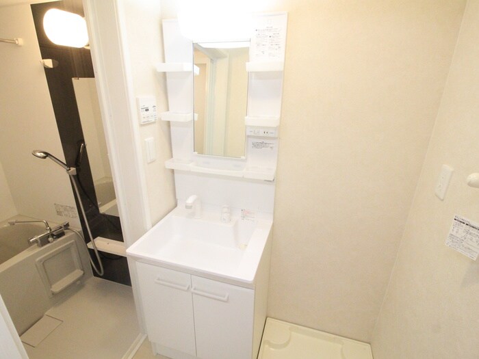 物件内観写真12　(洗面)