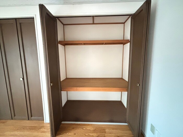 物件内観写真11　(収納)