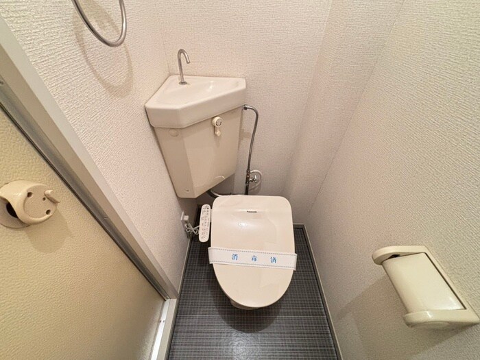 物件内観写真16　(トイレ)