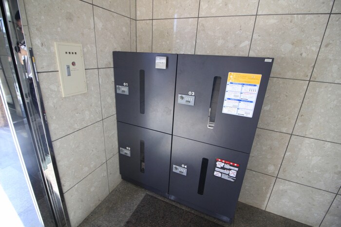 物件外観写真4　(建物設備)