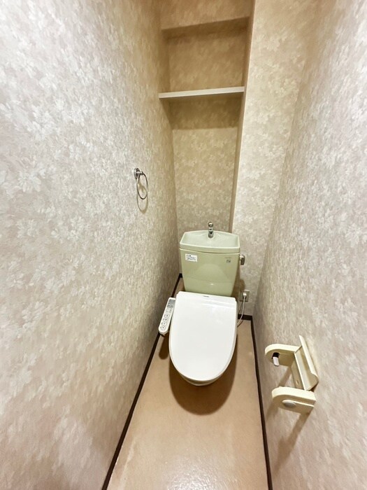 物件内観写真15　(トイレ)