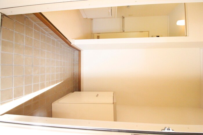 物件内観写真17　(玄関)