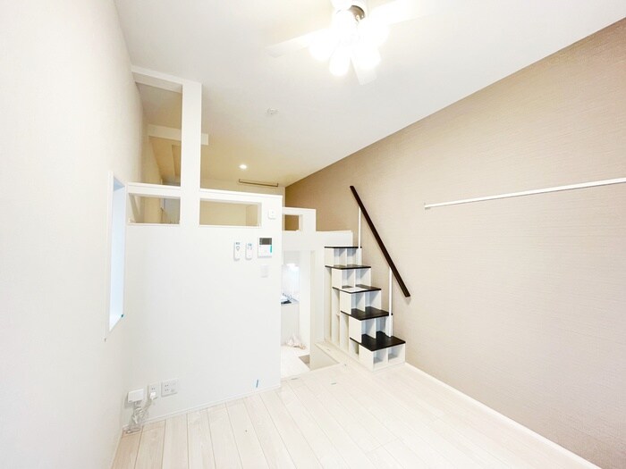 物件内観写真7　(居室)