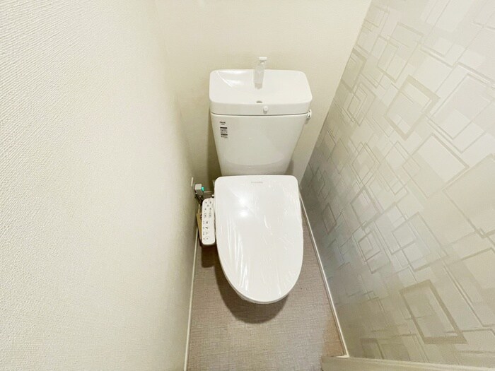 物件内観写真13　(トイレ)