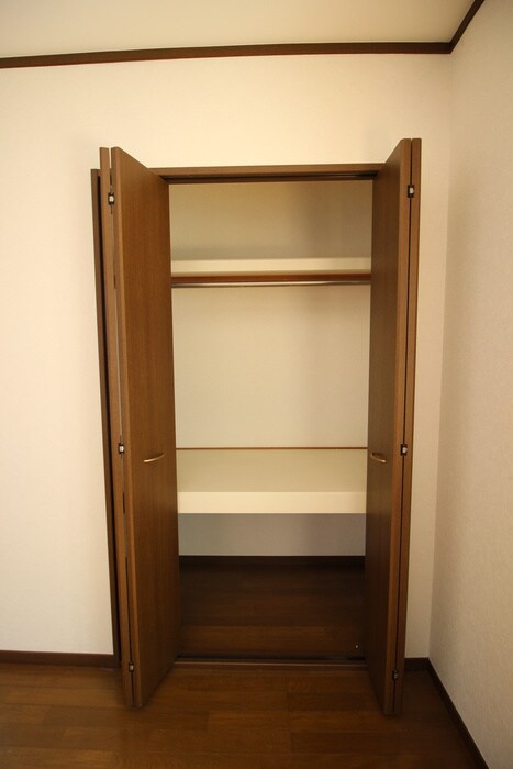 物件内観写真15　(収納)