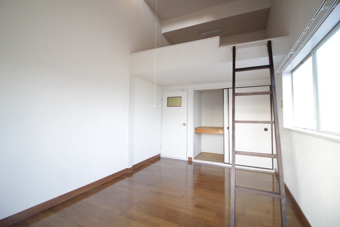 物件内観写真11　(居室)