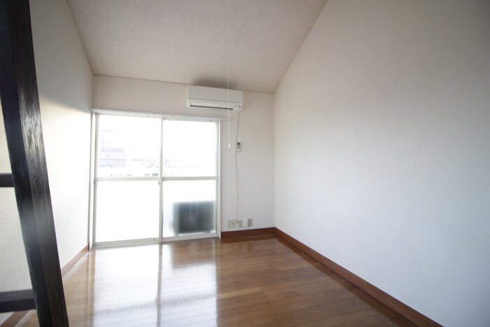 物件内観写真12　(居室)