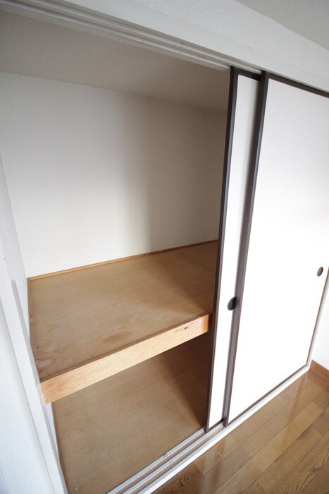 物件内観写真13　(収納)