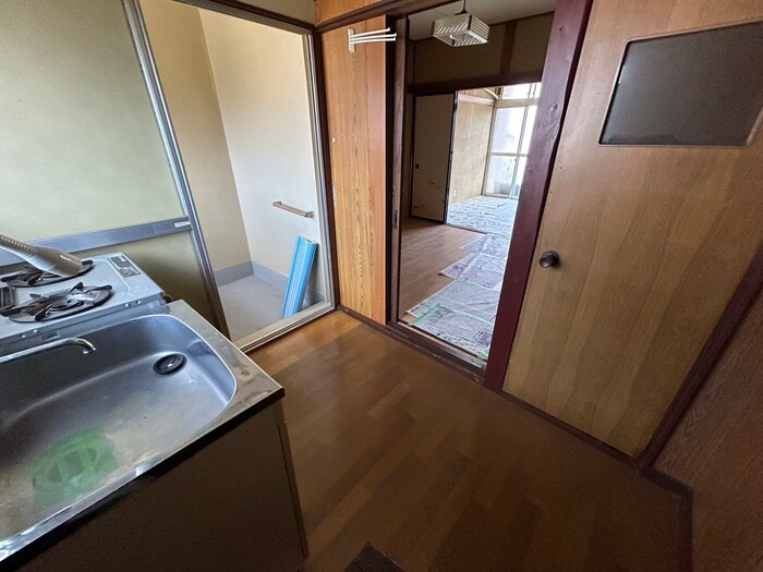 物件内観写真16　(内観写真)