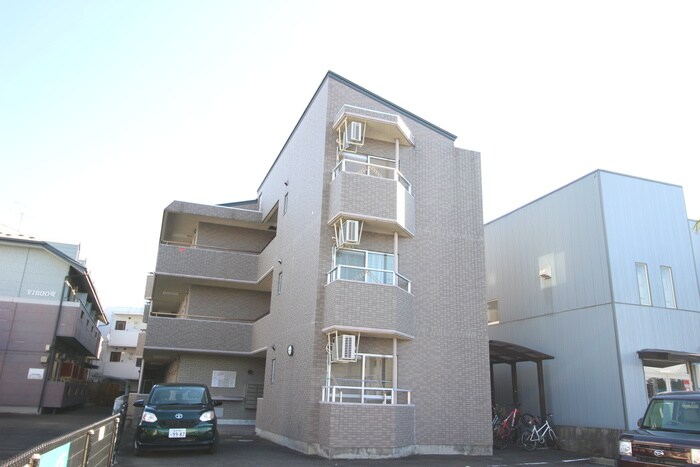 物件外観写真6　(外観写真)