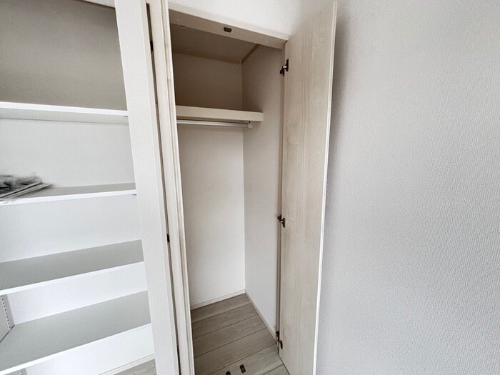 物件内観写真10　(収納)