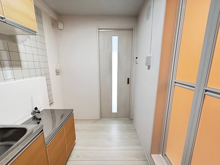 物件内観写真19　(廊下)