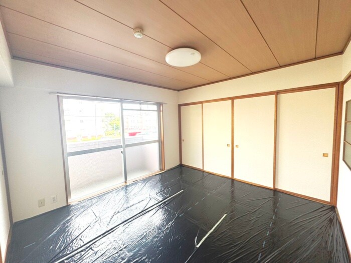 物件内観写真10　(居室)