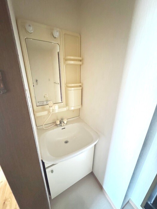 物件内観写真14　(洗面)