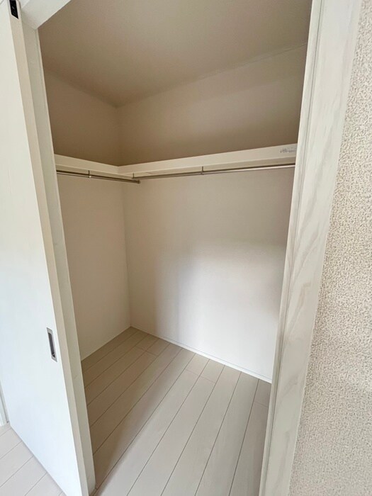 物件内観写真14　(収納)