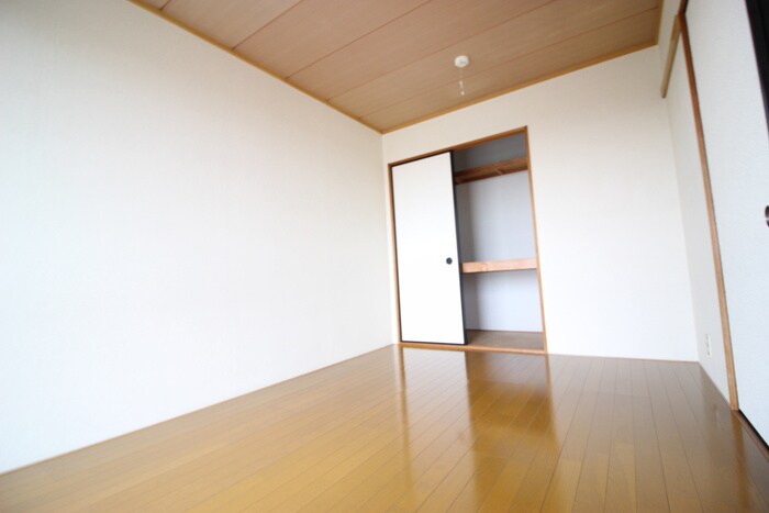 物件内観写真17　(居室)
