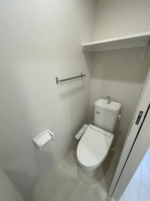 物件内観写真12　(トイレ)