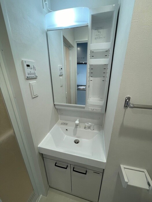 物件内観写真12　(洗面)