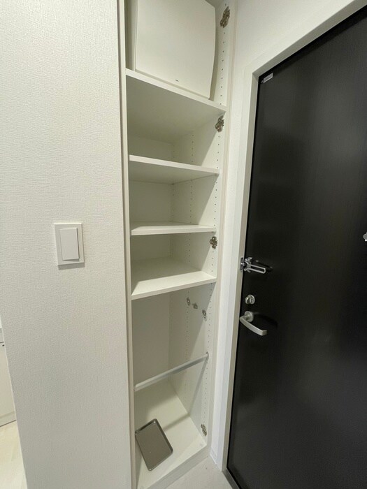 物件内観写真16　(靴箱)