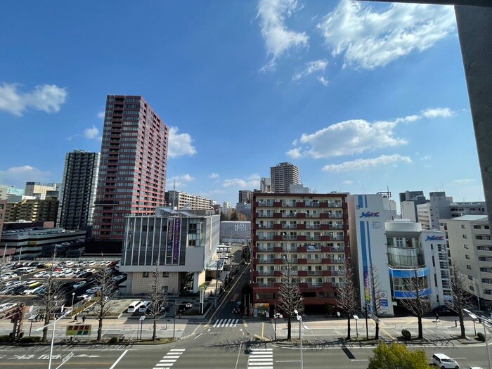 物件内観写真22　(室内からの展望)