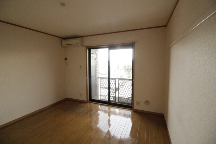 物件内観写真12　(居室)