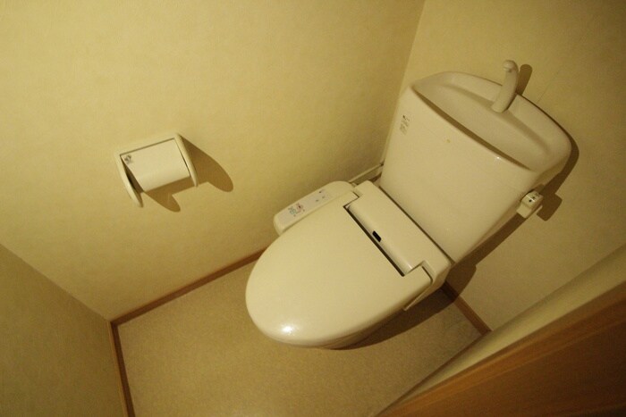 物件内観写真15　(トイレ)