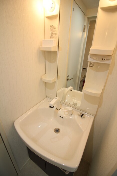 物件内観写真10　(洗面)