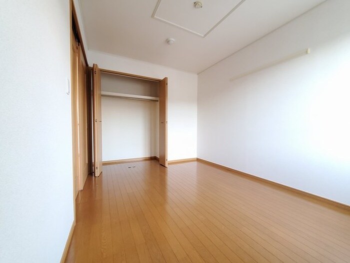 物件内観写真6　(居室)