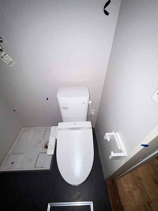 物件内観写真14　(トイレ)