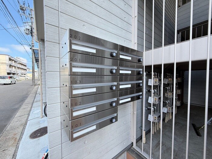 物件外観写真4　(建物設備)