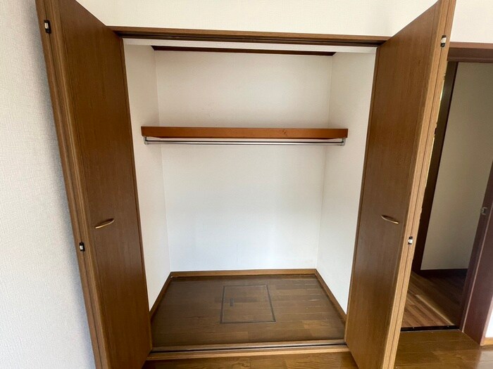 物件内観写真15　(収納)