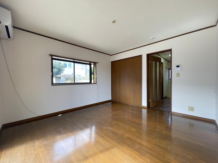 物件内観写真20　(居室)