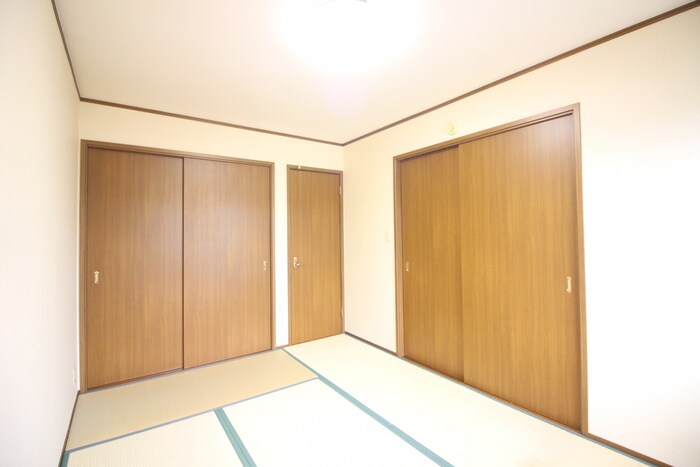 物件内観写真8　(居室)