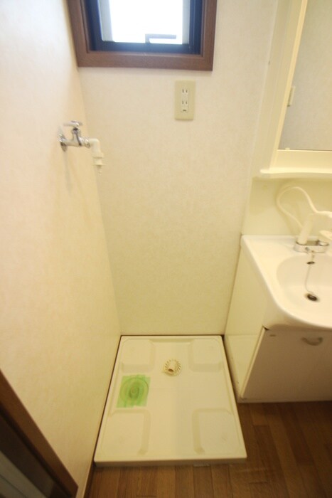 物件内観写真12　(洗面)