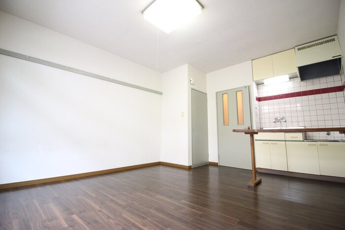 物件内観写真11　(居室)