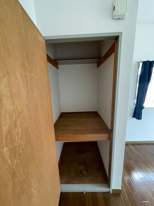 物件内観写真15　(収納)