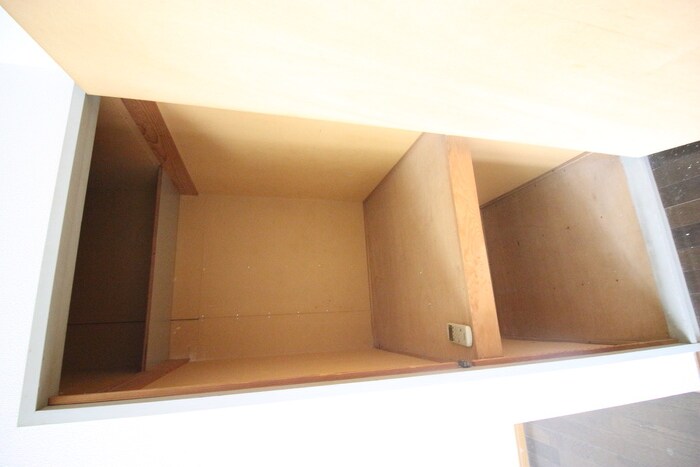 物件内観写真16　(収納)