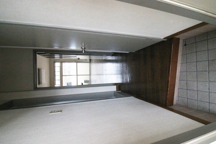 物件内観写真17　(廊下)