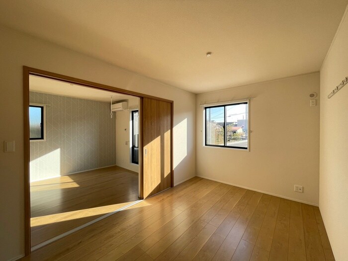 物件内観写真7　(居室)