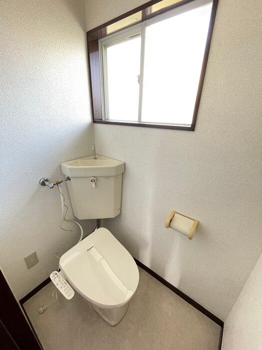 物件内観写真10　(トイレ)